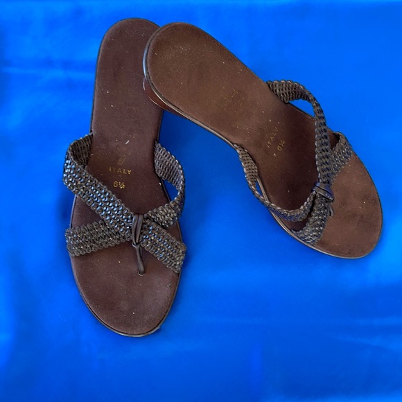 CHOCOLATE BROWN WEDGE SANDALS - Picture 1 of 5